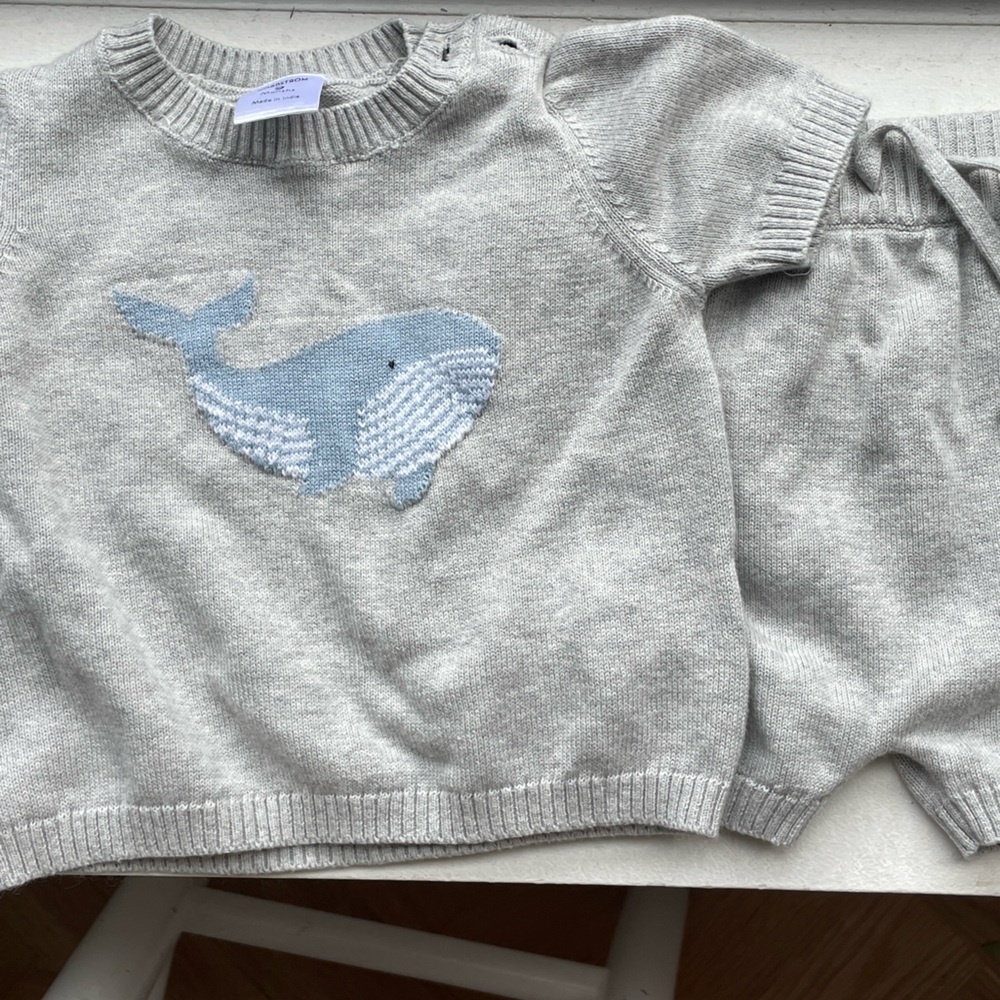 Nordstrom Gray Knit Sweater Set with Light Blue Whale